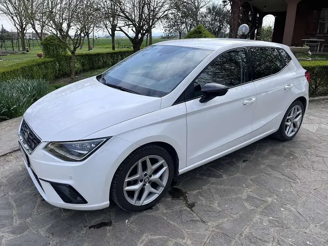 Usata Seat Ibiza FR 90 CV (66 kW) 2018 Utilitaria