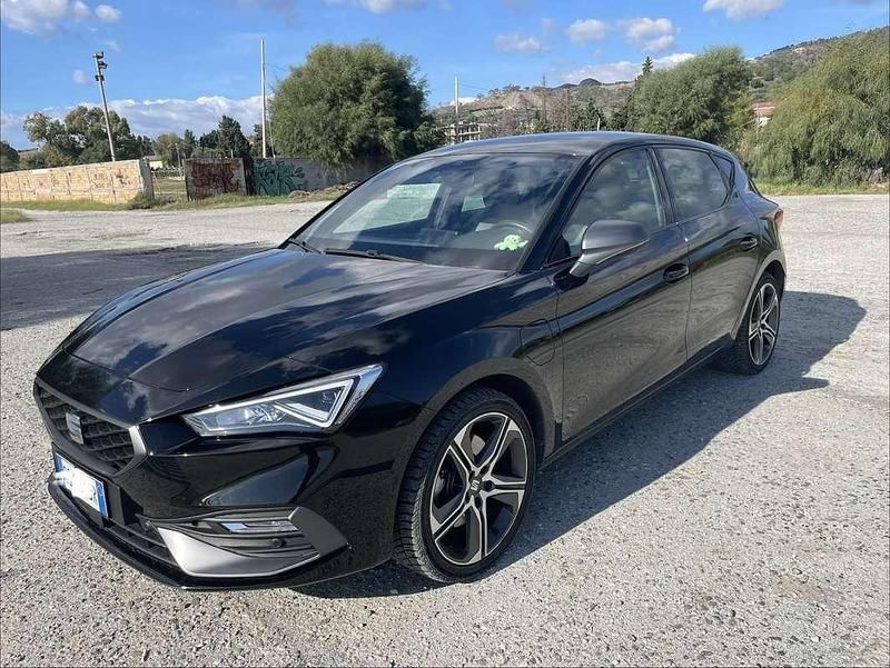 Usata Seat Leon FR 204 CV (150 kW) 2021 Nero Berlina