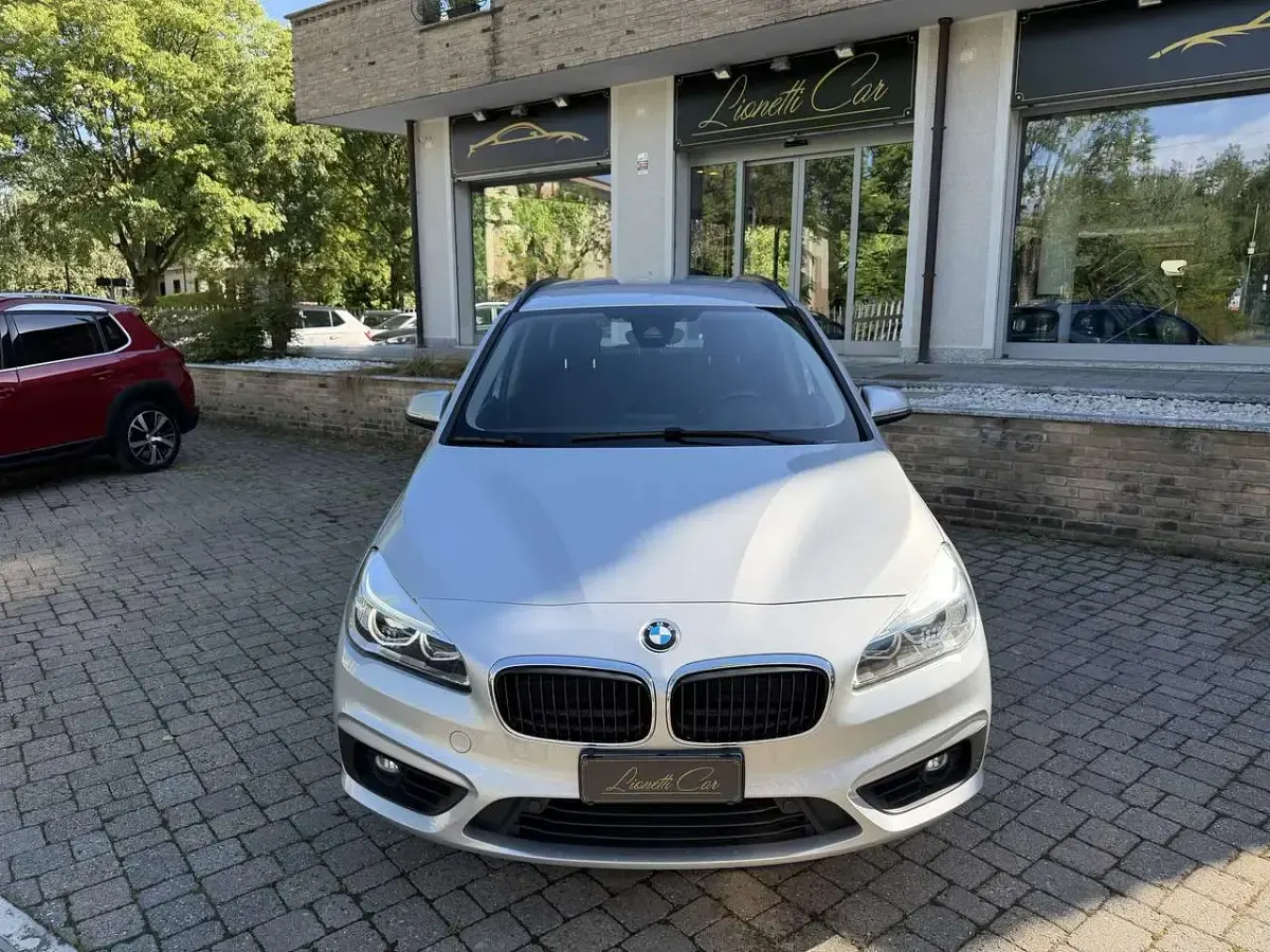 Usata BMW 218 Gran Tourer Advantage 136 CV (100 kW) 2017 Argento Monovolume