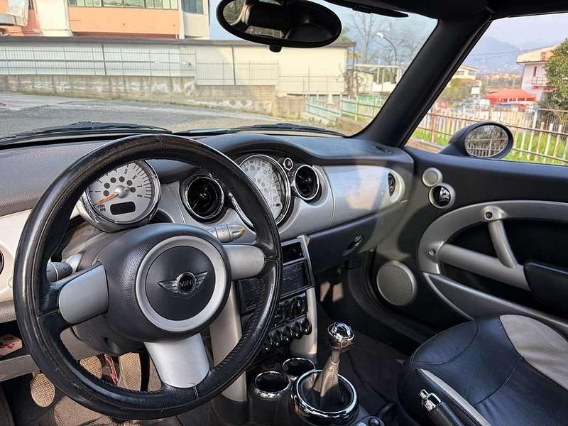Usata Mini Cooper Cabriolet 116 CV (85 kW) 2006 Verde Cabrio