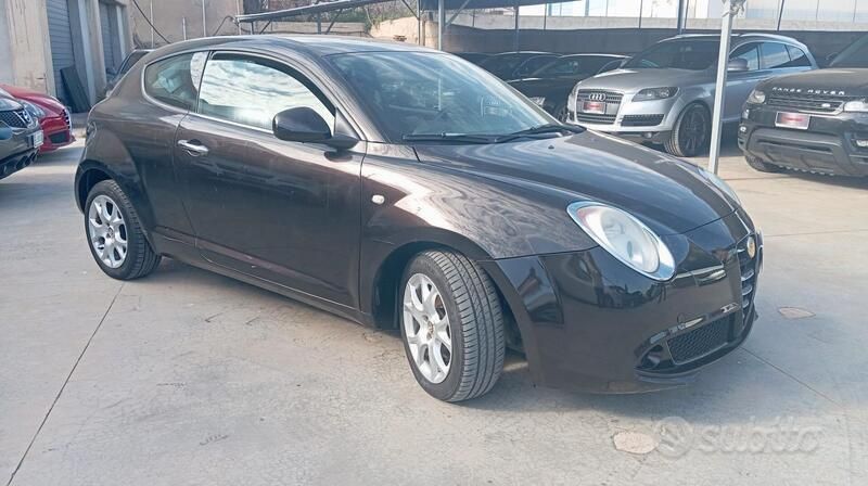 Usata Alfa Romeo MiTo Distinctive 120 CV (88 kW) 2012 Nero Utilitaria