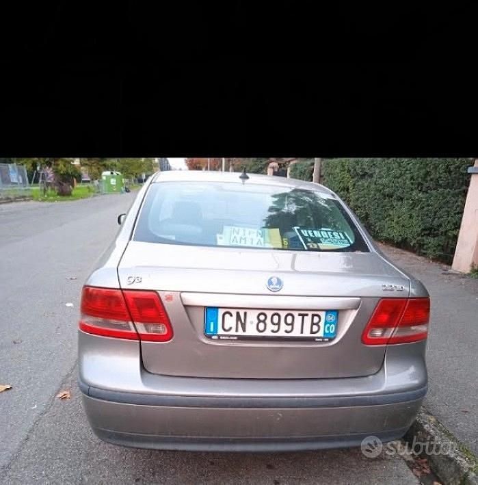 Usata Saab 9-3 Vector 125 CV (91 kW) 2004 Grigio Berlina