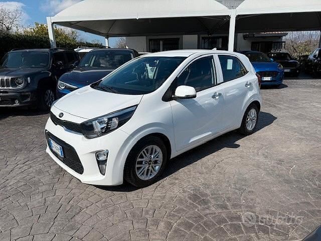 Usata Kia Picanto Style 65 CV (47 kW) 2021 Bianco Utilitaria