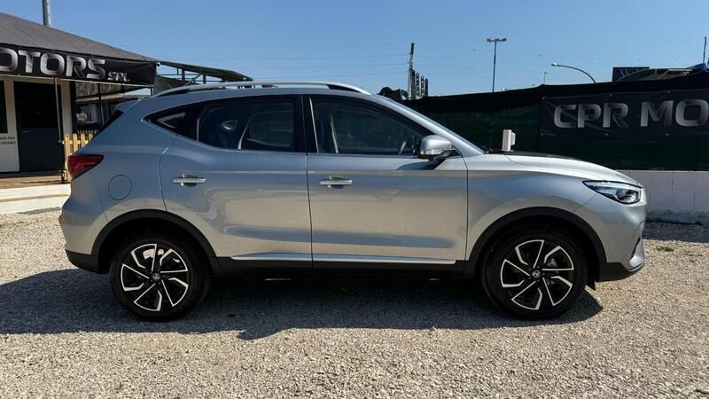 Nuova MG ZS Luxury 106 CV (77 kW) 2025 Grigio Berlina