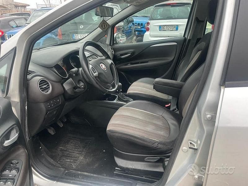 Usata Fiat Punto Evo Active 77 CV (56 kW) 2010 Grigio Utilitaria