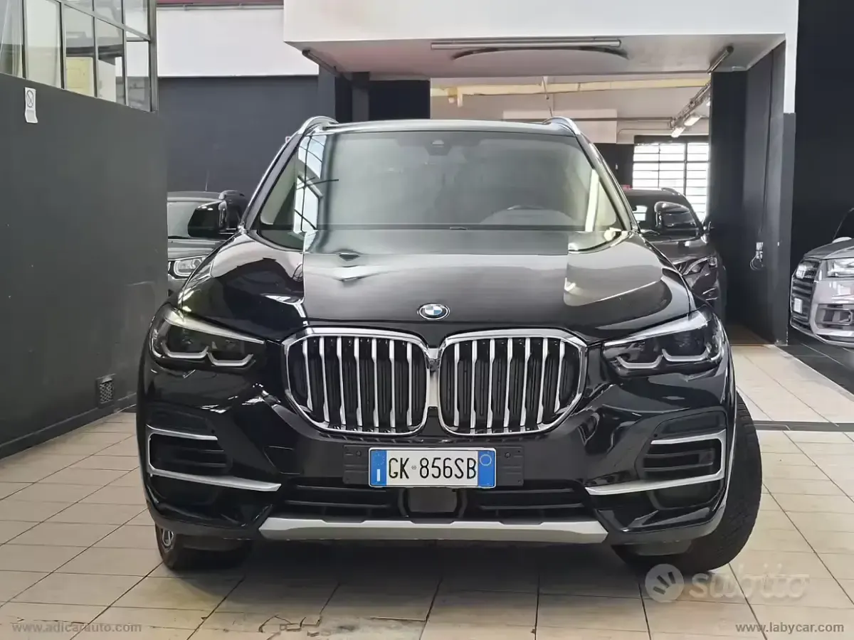 Usata BMW X5 xLine 286 CV (210 kW) 2022 Nero SUV