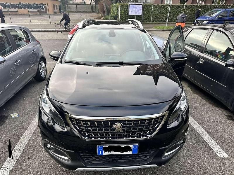 Usata Peugeot 2008 Allure 82 CV (60 kW) 2017 Nero SUV