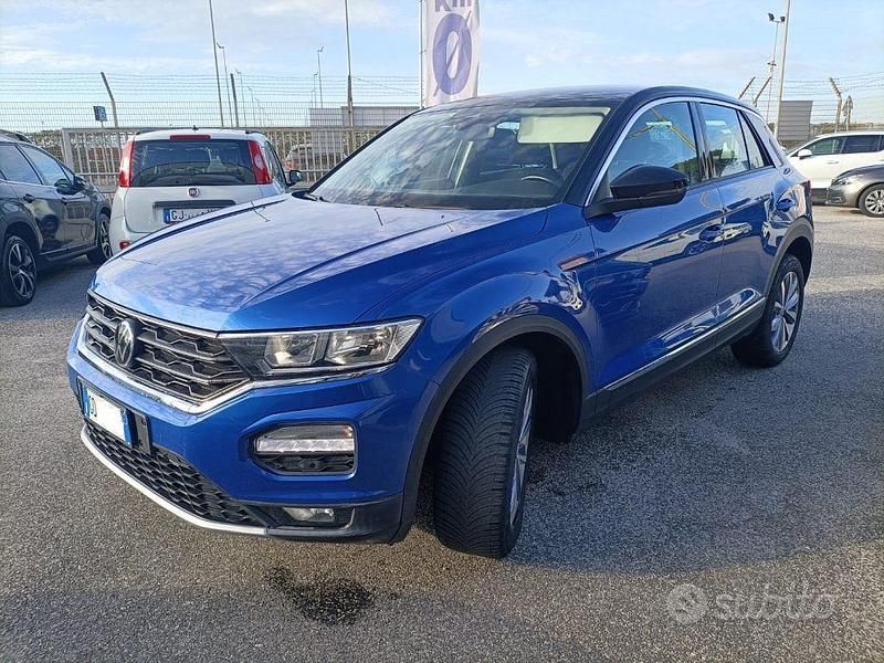 Usata VW T-Roc Style 110 CV (80 kW) 2021 Blu SUV