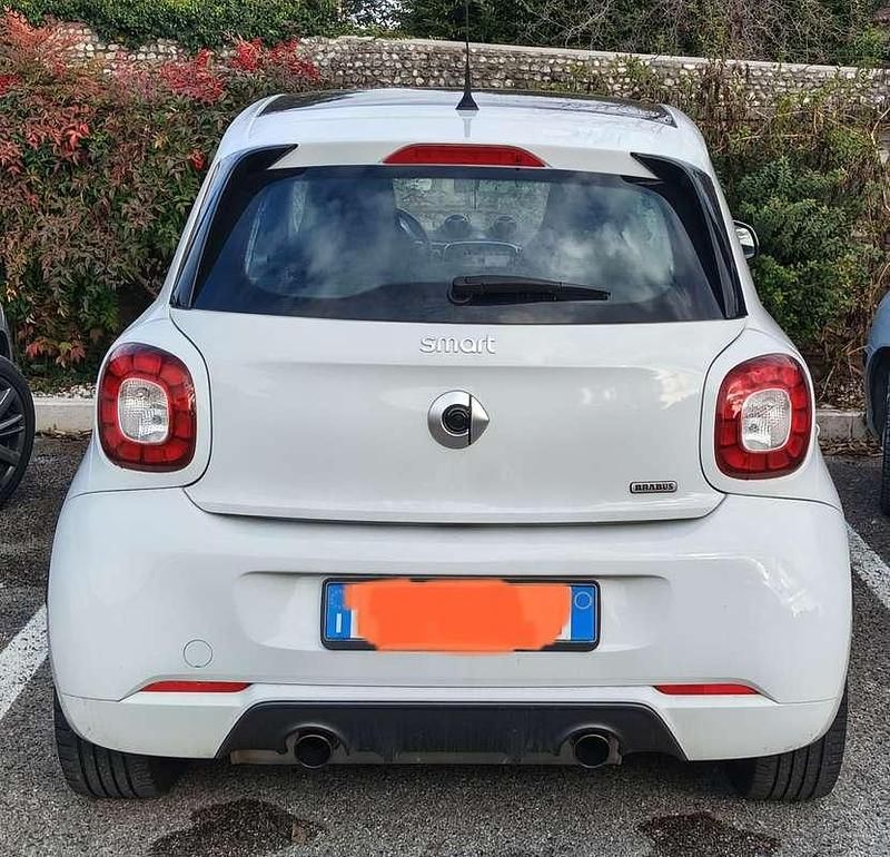 Usata Smart ForFour Brabus 71 CV (52 kW) 2019 Bianco Utilitaria
