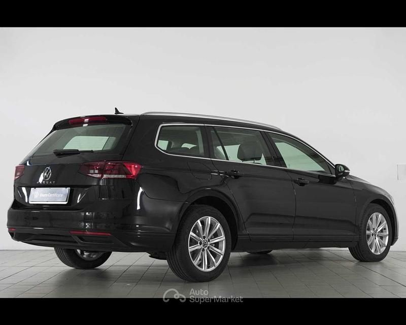Usata VW Passat Business 150 CV (110 kW) 2023 Deep black perlato Station wagon