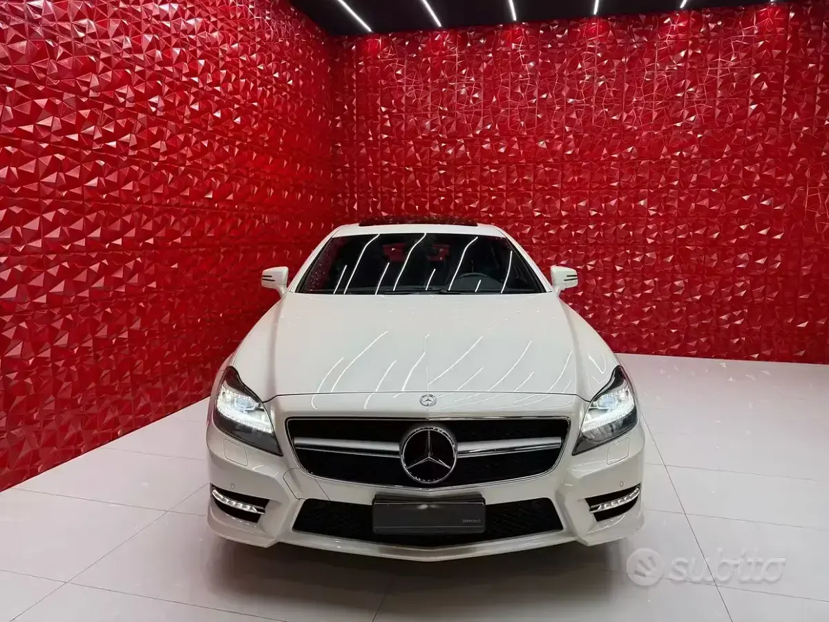 Usata Mercedes CLS350 265 CV (194 kW) 2013 Bianco Coupé