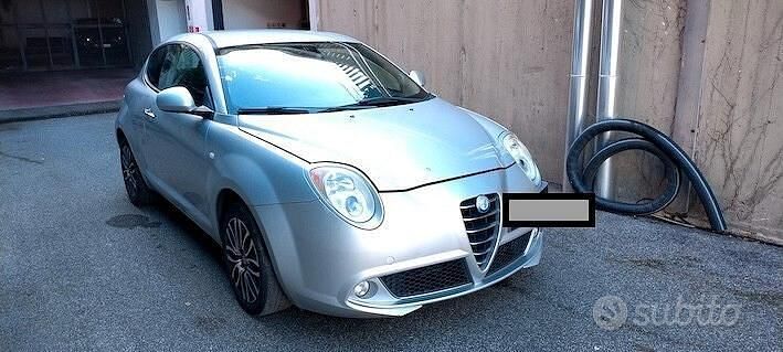 Usata Alfa Romeo MiTo 78 CV (57 kW) 2010 Beige Utilitaria