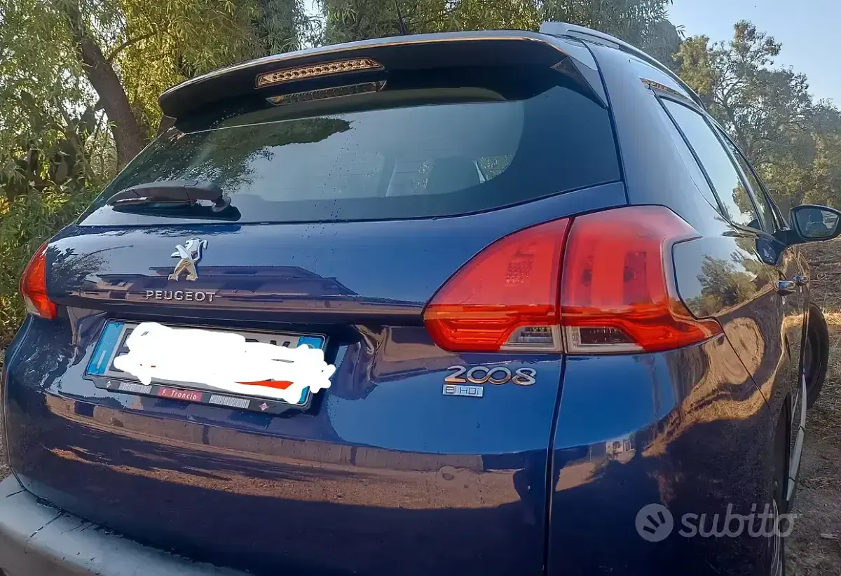 Usata Peugeot 2008 92 CV (67 kW) 2013 Bluazzurro SUV