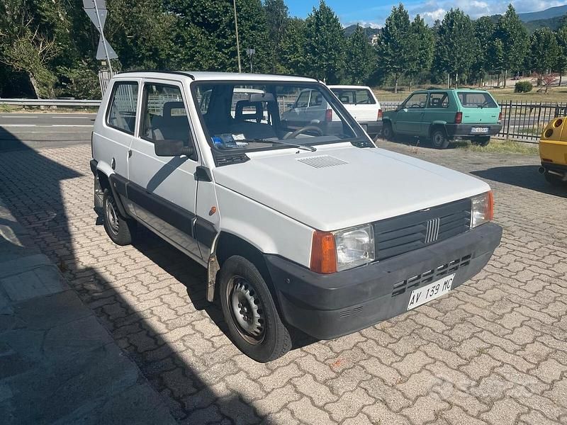 Usata Fiat Panda 4x4 54 CV (39 kW) 1998 Bianco Utilitaria