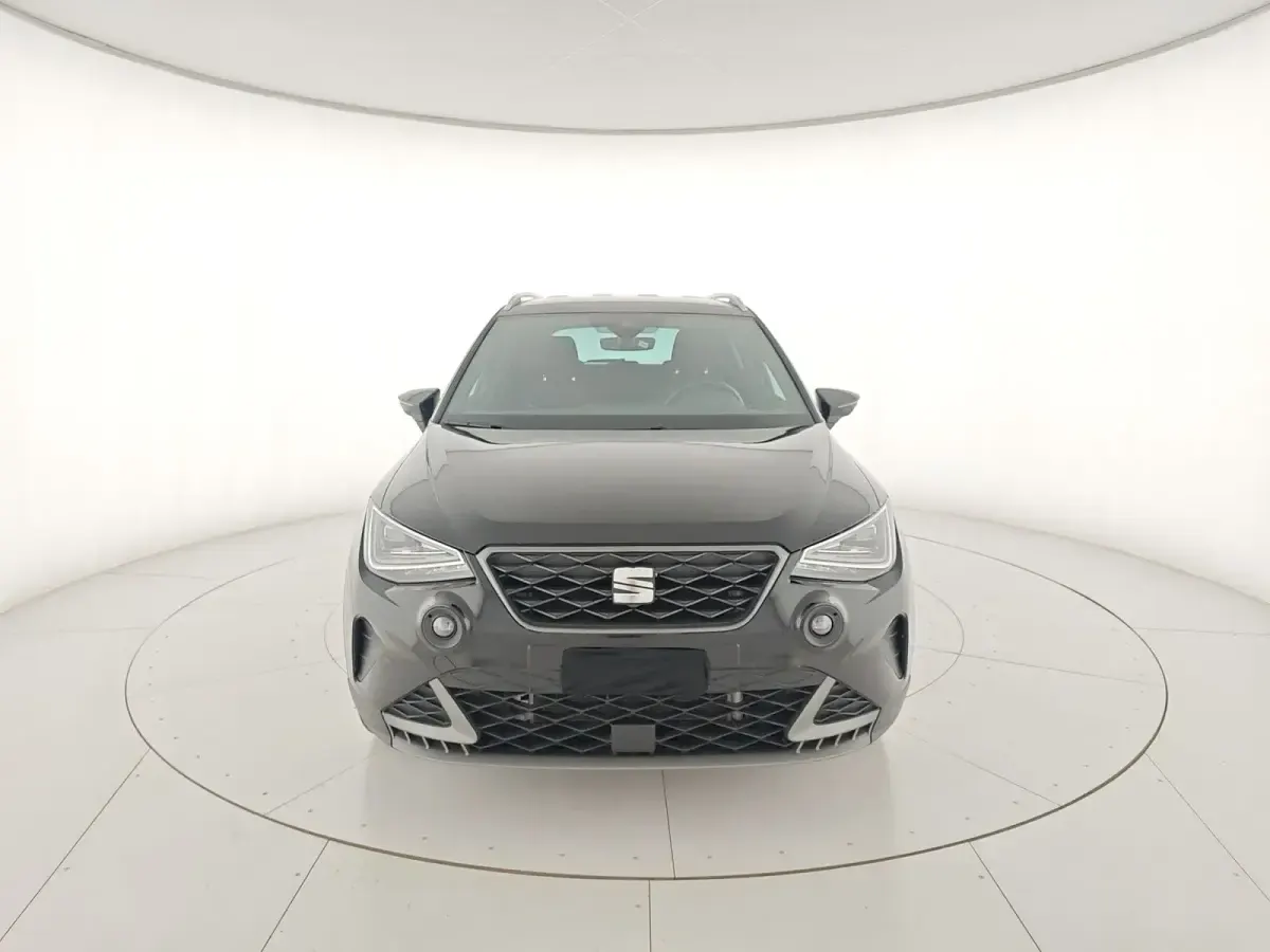 Usata Seat Arona Style 95 CV (69 kW) 2022 Bianco pastello SUV