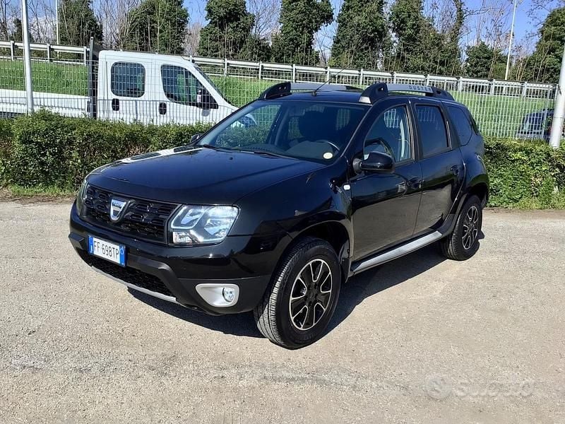 Usata Dacia Duster Ambiance 110 CV (80 kW) 2017 Grigio SUV