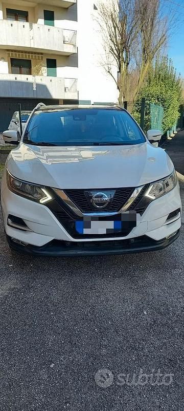Usata Nissan Qashqai 2018 Bianco SUV