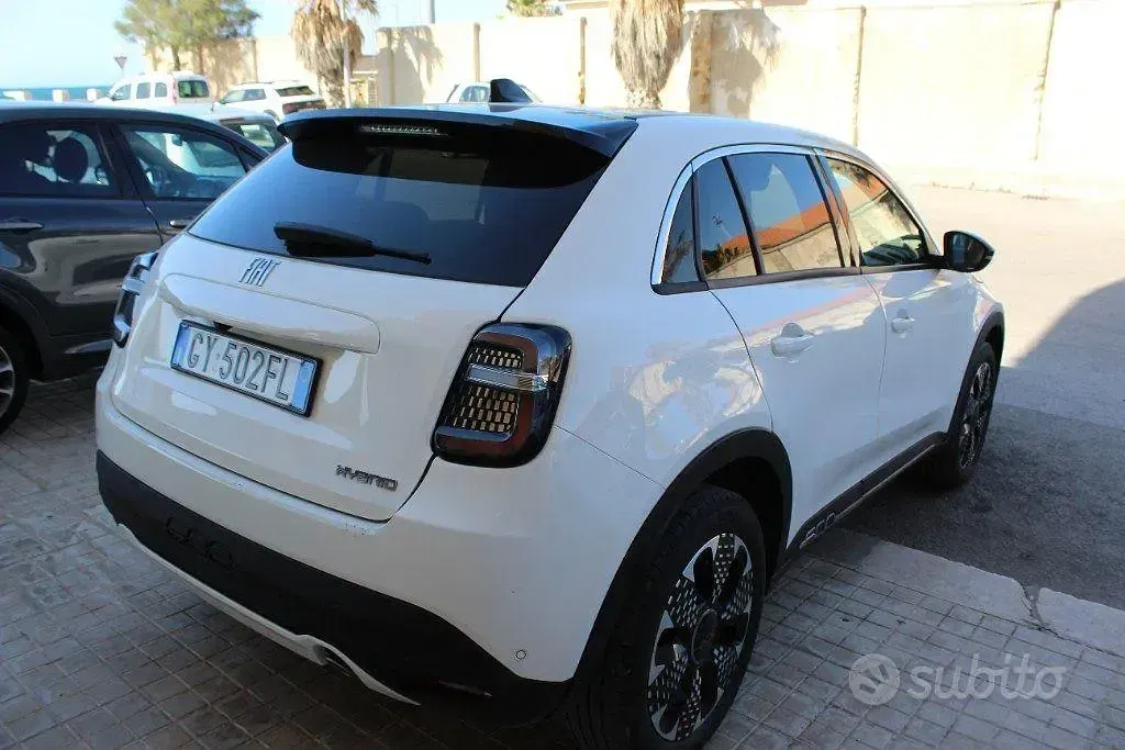 Usata Fiat 600 La Prima 101 CV (74 kW) 2025 Bianco SUV