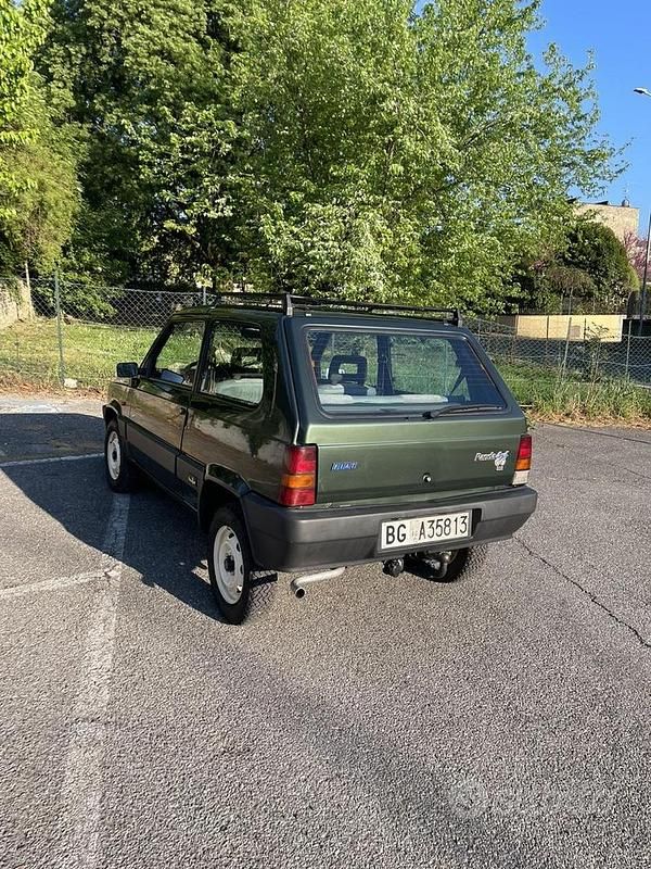 Usata Fiat Panda 50 CV (36 kW) 1990 Verde Utilitaria