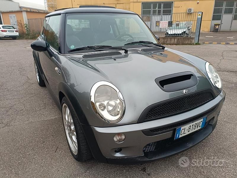Usata Mini John Cooper Works 200 CV (147 kW) 2004 Grigio Utilitaria