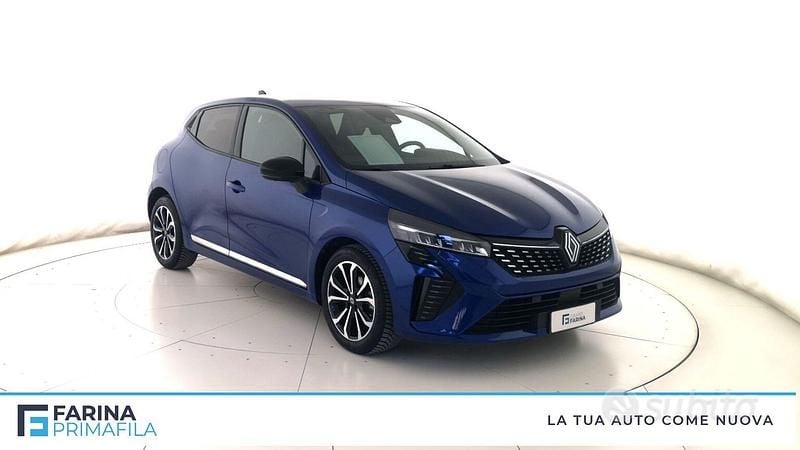 Usata Renault Clio V Techno 91 CV (66 kW) 2024 Blu Berlina
