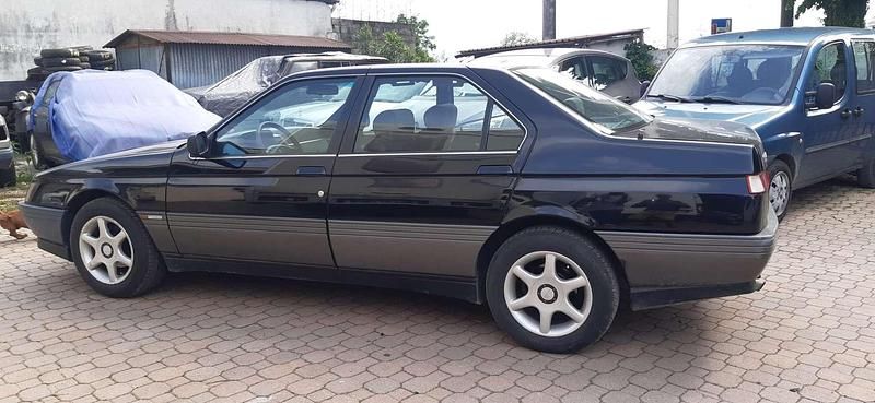 Usata Alfa Romeo 164 139 CV (102 kW) 1991 Nero Berlina