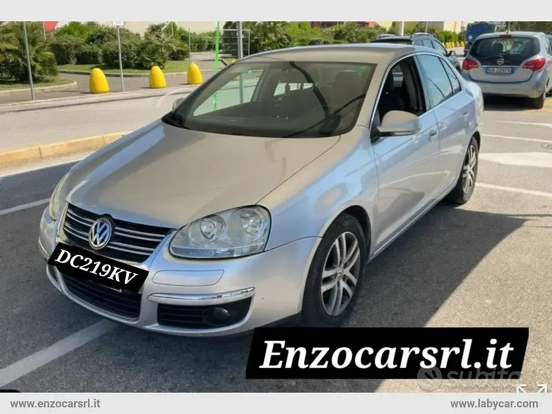 Usata VW Jetta Sportline 140 CV (102 kW) 2006 Berlina