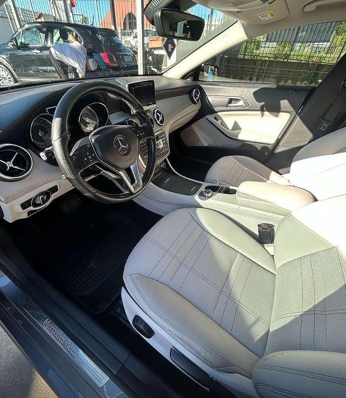 Usata Mercedes CLA220 Premium 170 CV (125 kW) 2013 Berlina