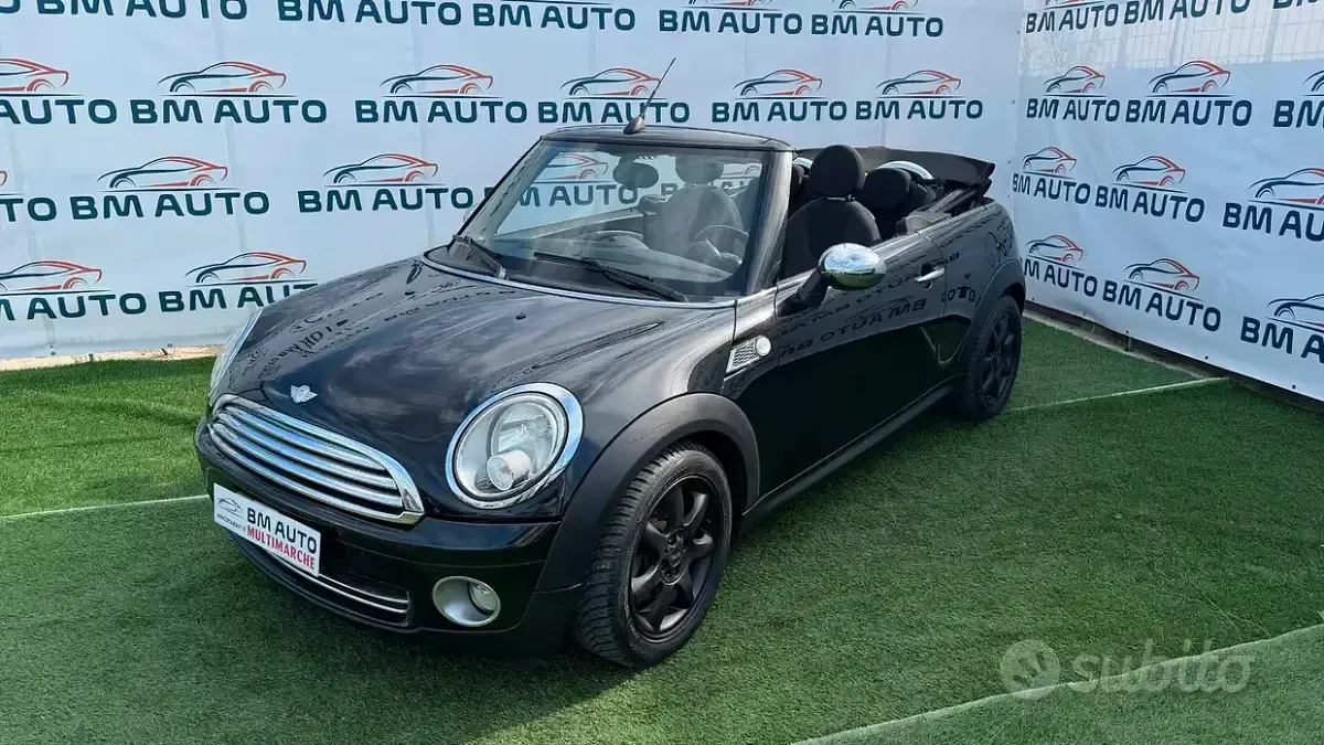 Usata Mini Cooper Cabriolet 120 CV (88 kW) 2010 Cabrio