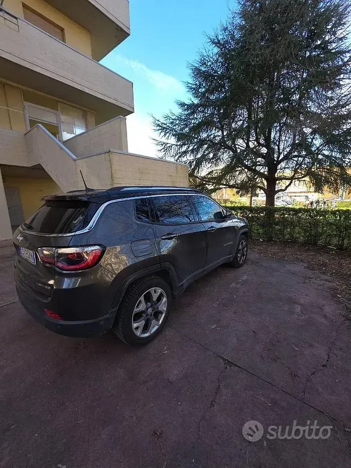 Usata Jeep Compass Limited 120 CV (88 kW) 2018 SUV