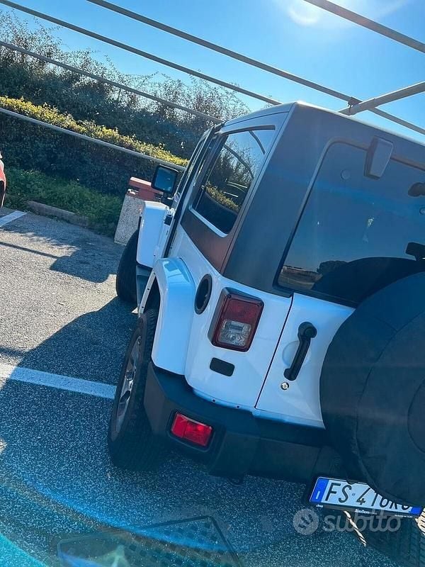 Usata Jeep Wrangler Sahara 199 CV (146 kW) 2018 Bianco SUV