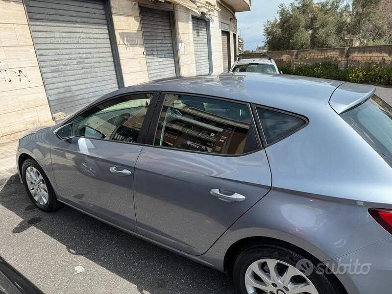 Usata Seat Leon Style 110 CV (80 kW) 2016 Grigio Berlina