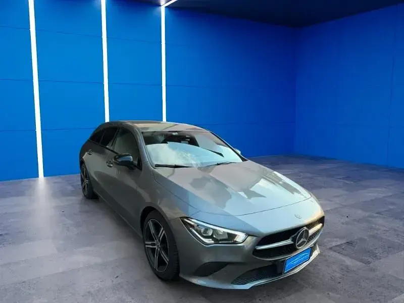 Usata Mercedes CLA200 149 CV (109 kW) 2020 Grigio Coupé