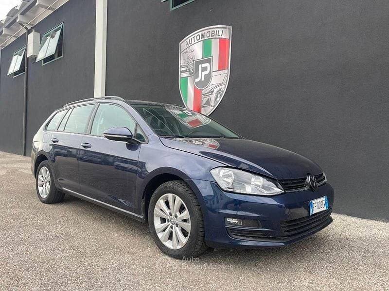 Usata VW Golf VII Comfortline 111 CV (81 kW) 2016 Blu Station wagon