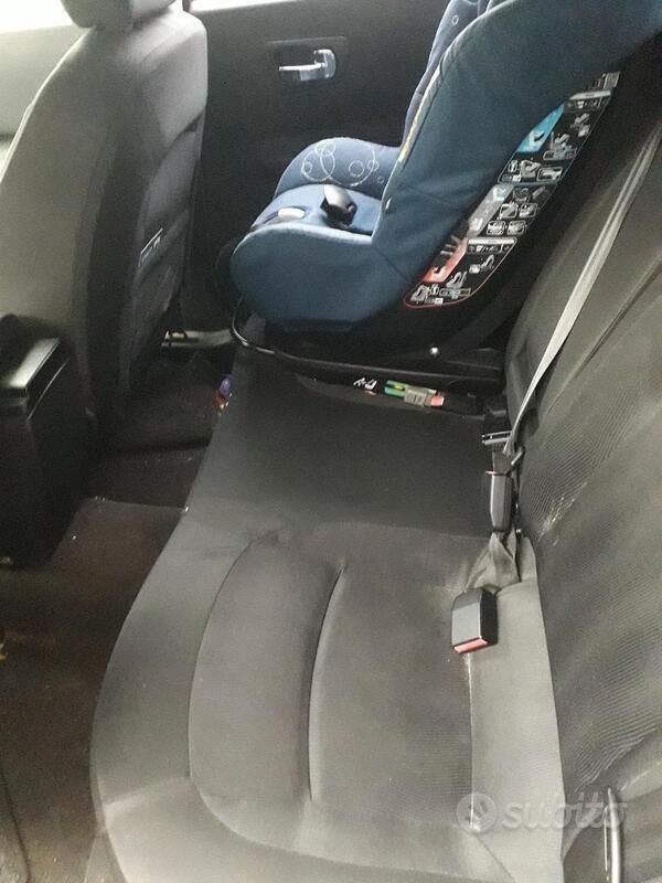 Usata Nissan Qashqai 115 CV (84 kW) 2010 Grigio SUV