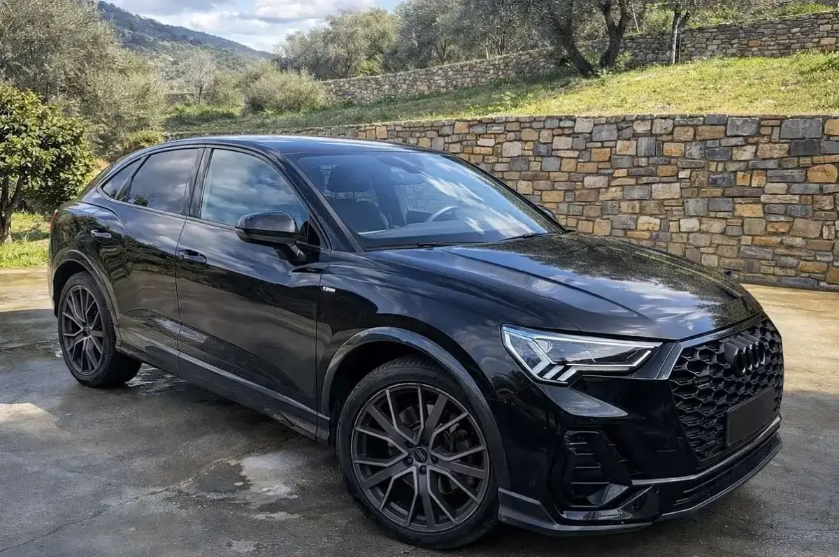 Usata Audi Q3 Sportback S-Line 200 CV (147 kW) 2023 Nero SUV