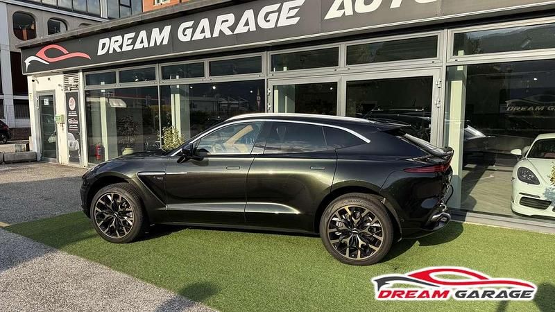 Usata Aston Martin DBX 551 CV (405 kW) 2020 Verde SUV