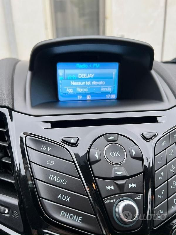 Usata Ford Fiesta 95 CV (69 kW) 2015 Berlina
