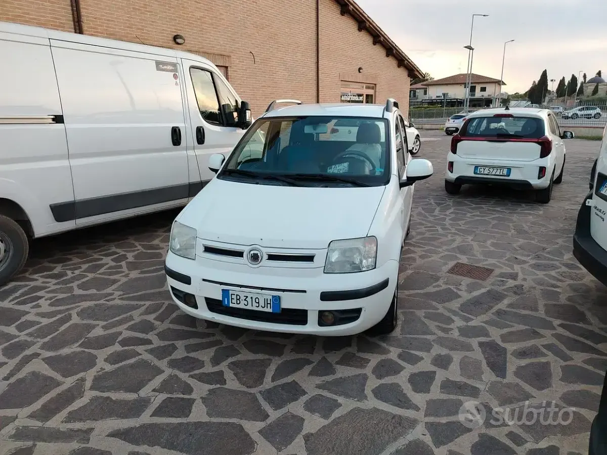 Usata Fiat Panda Dynamic 60 CV (44 kW) 2010 Utilitaria