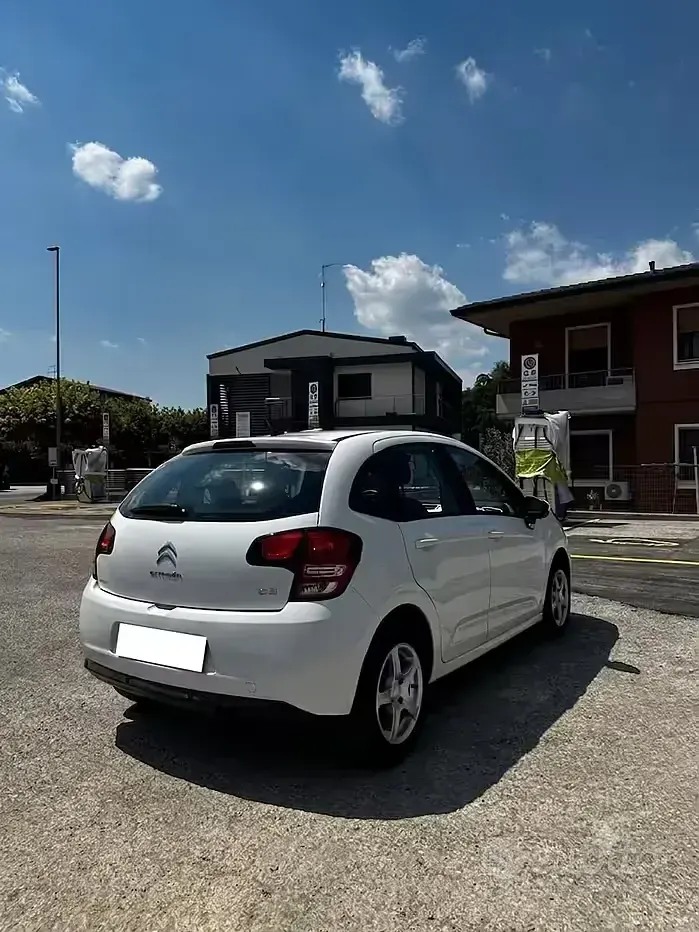 Usata Citroën C3 60 CV (44 kW) 2011 Bianco Utilitaria