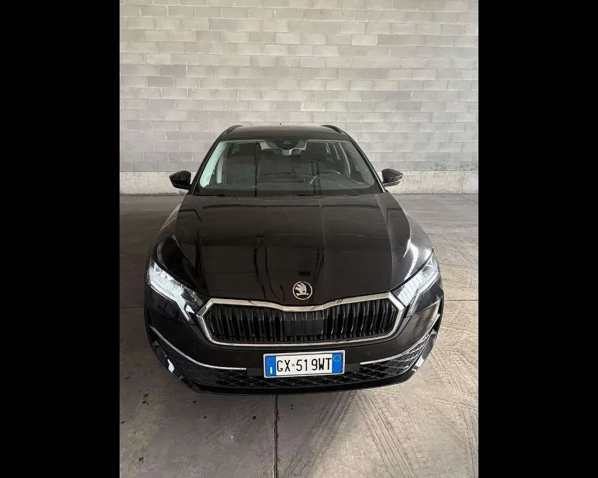 Usata Skoda Octavia Selection 150 CV (110 kW) 2024 Nero Station wagon