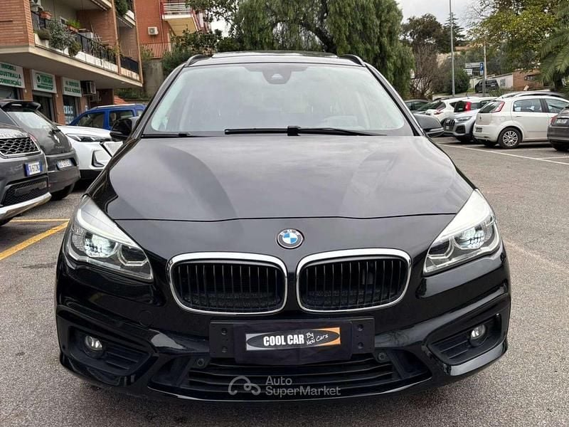 Usata BMW 220 Gran Tourer Luxury Line 192 CV (141 kW) 2018 Nero Monovolume