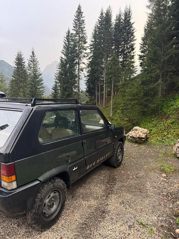 Usata Fiat Panda 4x4 50 CV (36 kW) 1987 Utilitaria
