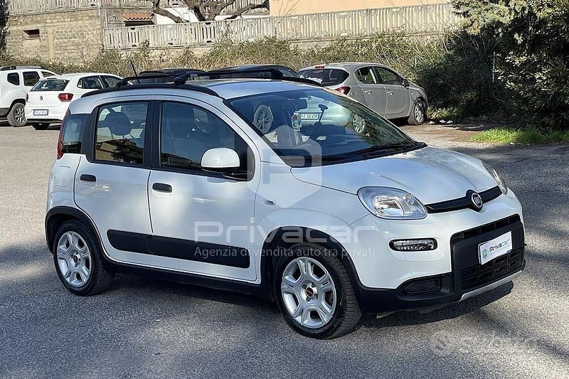 Usata Fiat Panda Cross Cross 70 CV (51 kW) 2022 Bianco Utilitaria
