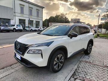 Usata Nissan X-Trail N-Connecta 214 CV (157 kW) 2023 Bianco SUV