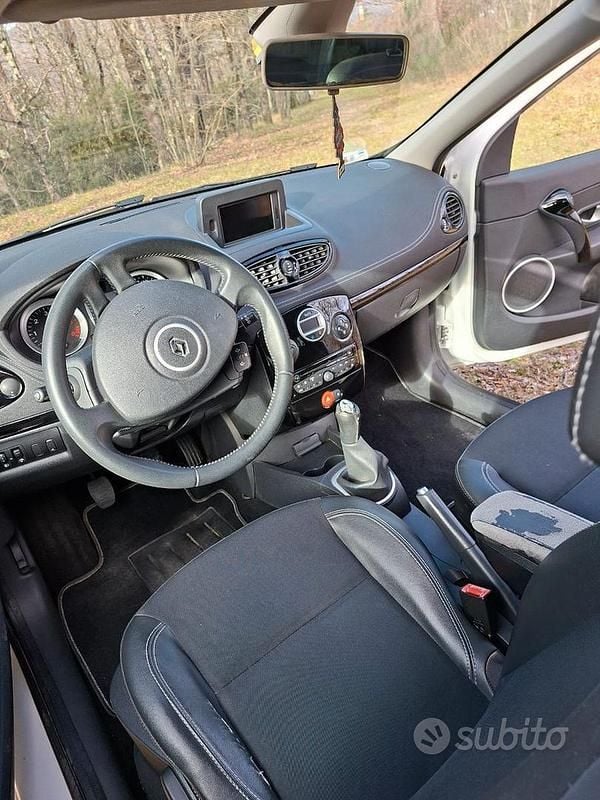 Usata Renault Clio IV 90 CV (66 kW) 2012 Bianco