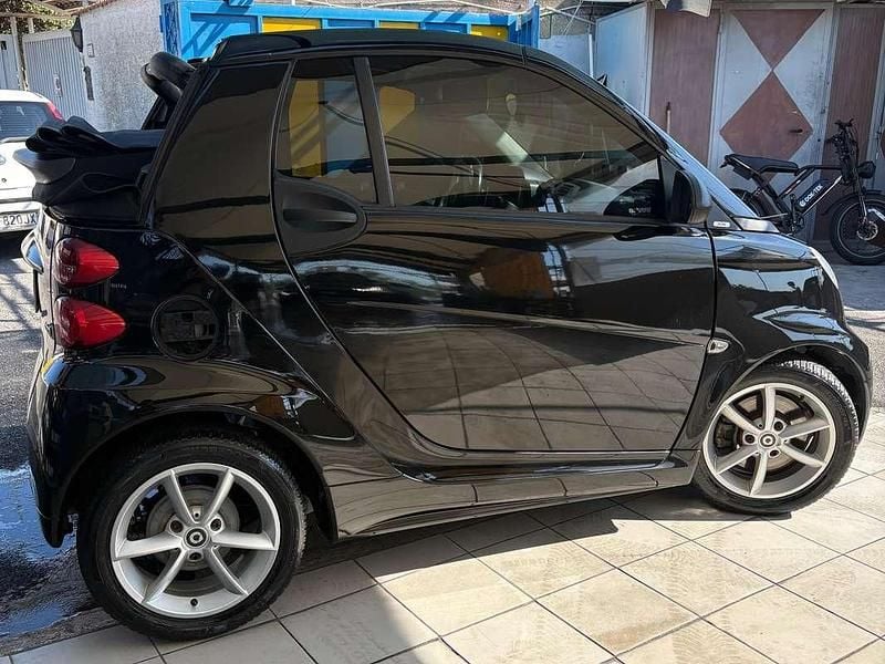 Nero Usata 2011 Smart ForTwo Cabrio Pulse Cabrio | 5600 € - Immagine 1/4