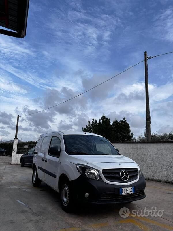 Usata Mercedes Citan 109 90 CV (66 kW) 2017 Bianco Monovolume