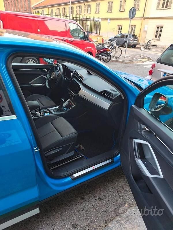 Usata Audi Q3 Sportback S-Line 150 CV (110 kW) 2022 Blu SUV