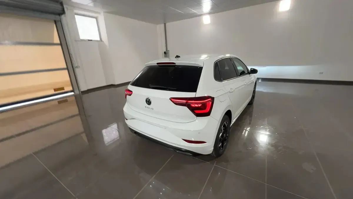 Nuova VW Polo Edition 95 CV (69 kW) 2026 0q0q  pure white Utilitaria